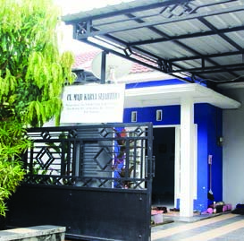 Kediaman Nia Kurniati sekaligus menjadi lokasi usaha katering yang ia rintis bersama almarhum suaminya