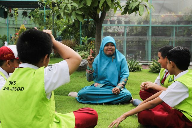 Wanita yang berpindidikan