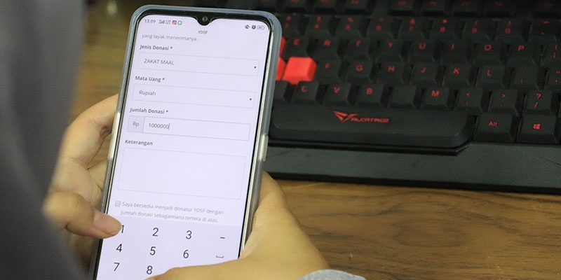 Hukum Bayar Zakat Online dalam Islam | YDSF