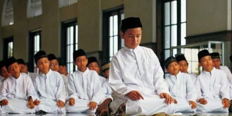 Cara Berbuat Baik Kepada Allah│YDSF