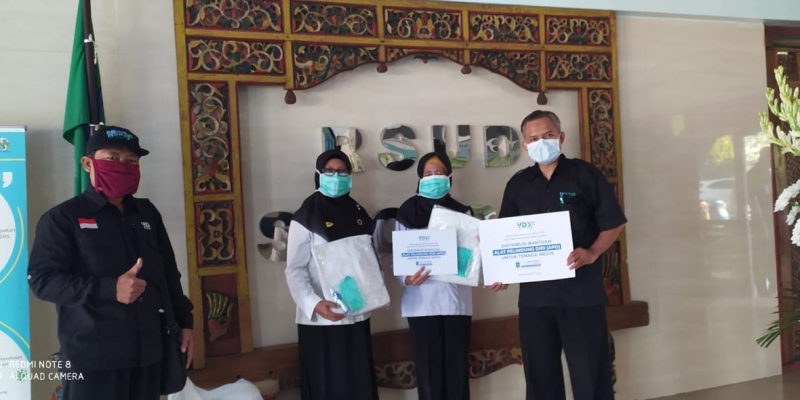 Kekurangan APD, YDSF Salurkan Ratusan APD dan Nutrisi Sehat ke Rumah Sakit Rujukan Corona