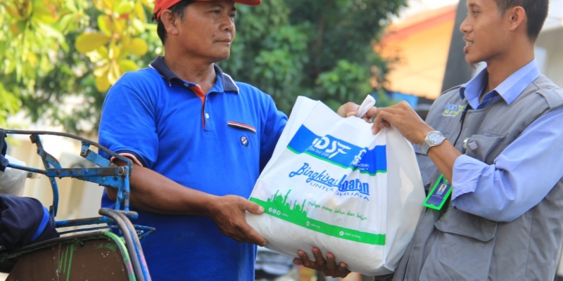 Mudahnya Membayar Zakat di YDSF