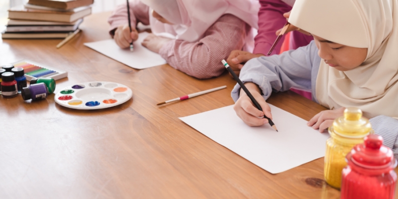 Tips Mendidik Anak Tangguh dan Kerja Keras | YDSF