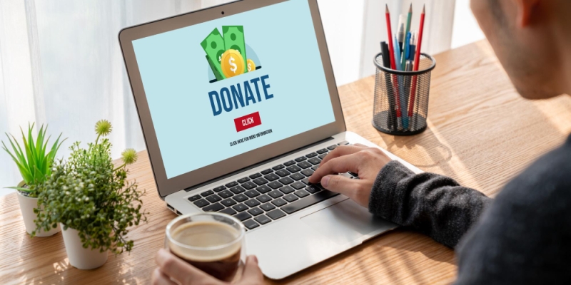 Bayar Zakat Online Jadi Pilihan Cepat dan Tepat | YDSF